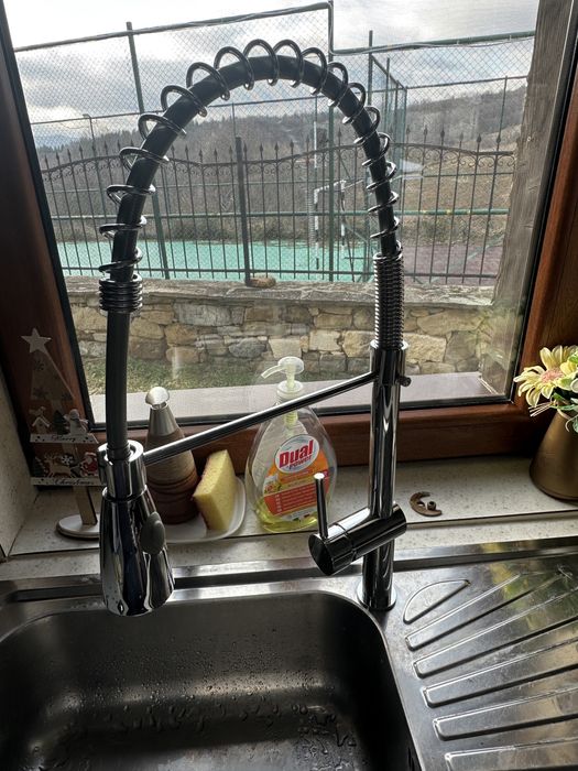 Полу-професионален кухненски смесител