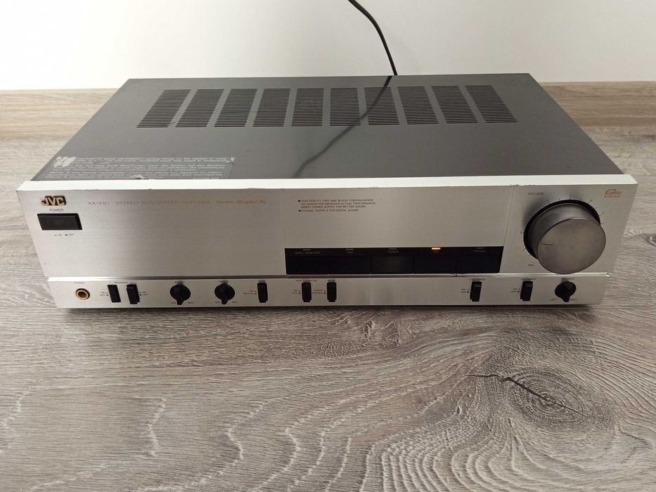 Колекционерски усилвател JVC AX-440