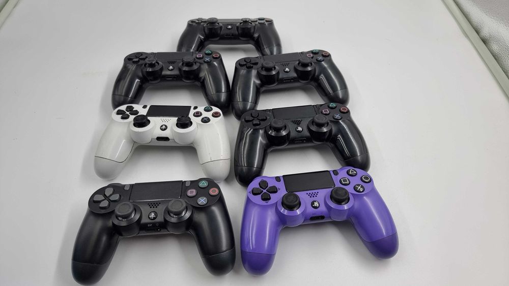 Controllere PS4 Pentru Piese [Amanet Club Caro]