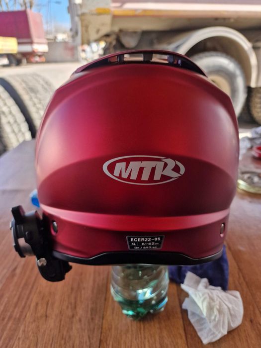 Каски за мотор размер XL