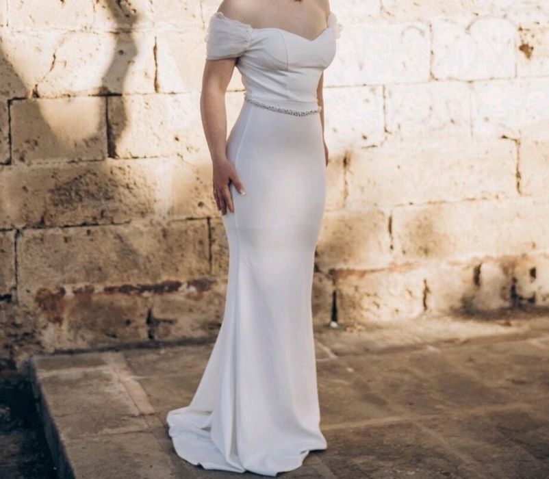 Rochie alba , mărimea M