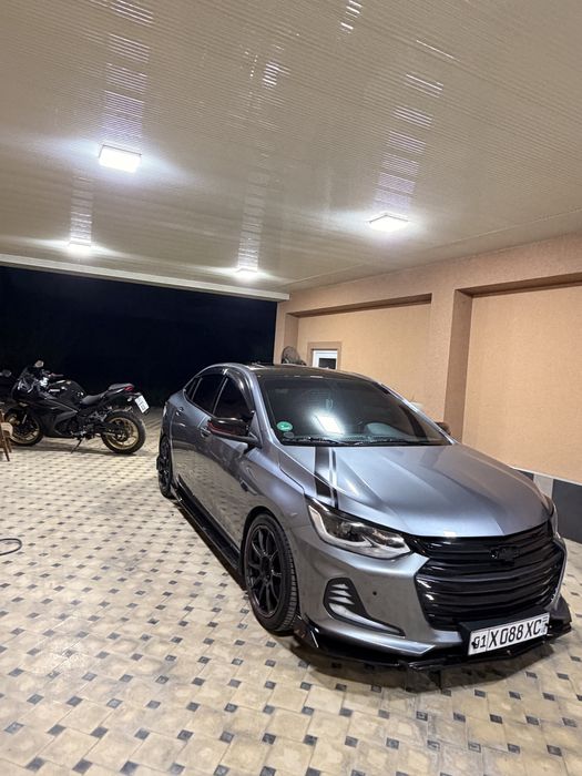 Прдается Onix Redline