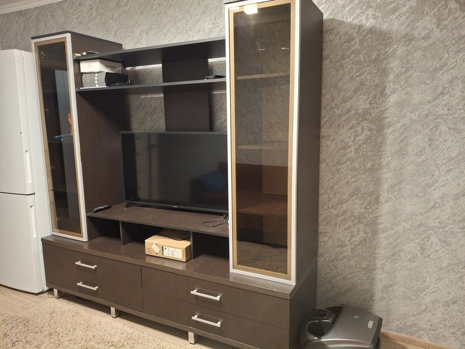 Продаётся стенка