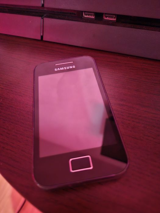 Samsung Galaxy Ace 1 în stare bună