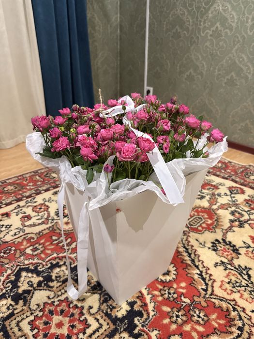 Цветы в коробке