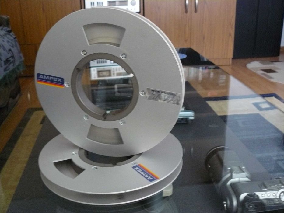 Role magnetofon 22cm nab(Akai Teac Rostov