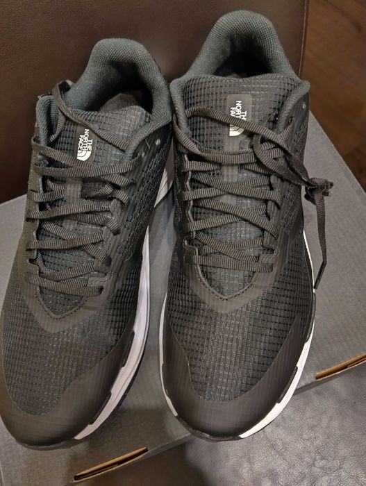Маратонки The North Face р-р 40,5