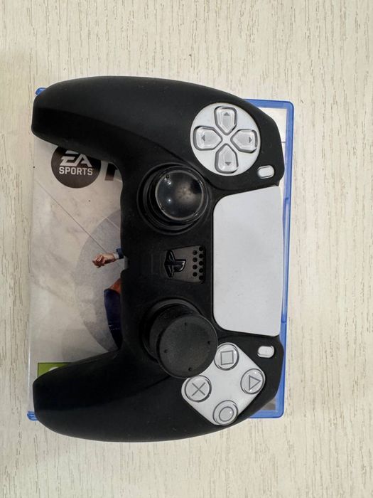 Продам playstation 5 1tb диски в подарок