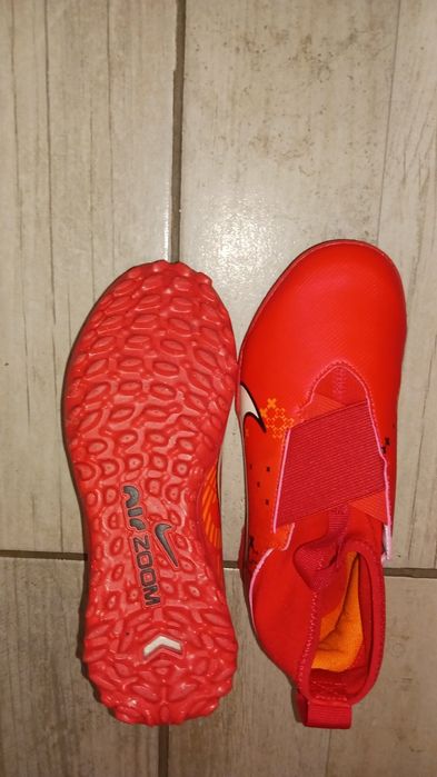 Детски стоножки nike CR7 чисто нови