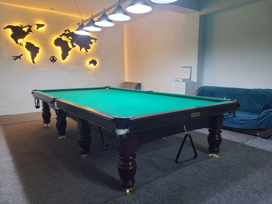 Графид билярдний стол