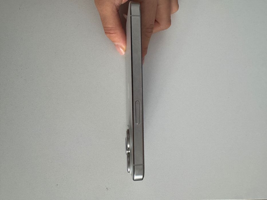 iphone 15 pro , 256 gb