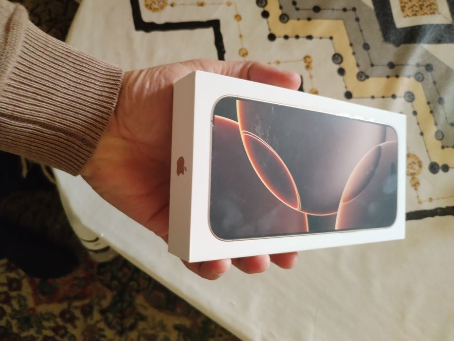iPhone 16promaxga karobka ochilmagan yangi