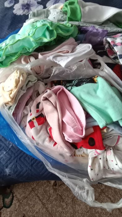 Продам вещи для новорожденных