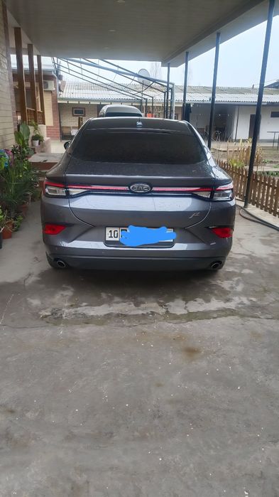 Jac j7 автомобиль