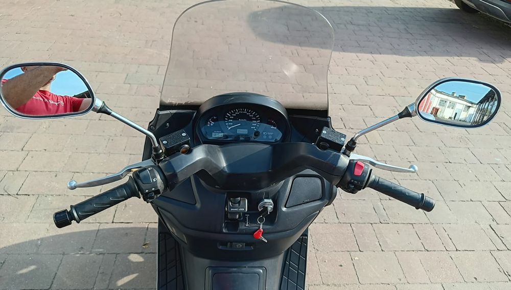 Maxiscuter Burgman 250