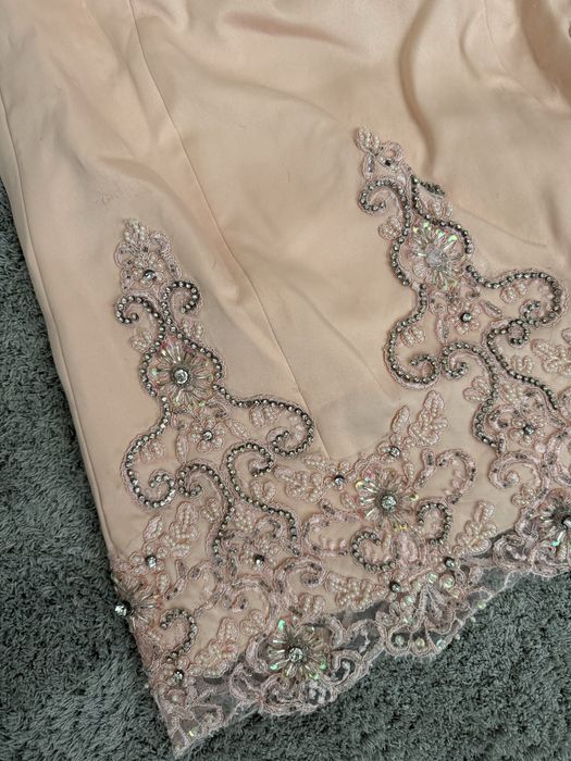 Корсетное платье коктельное