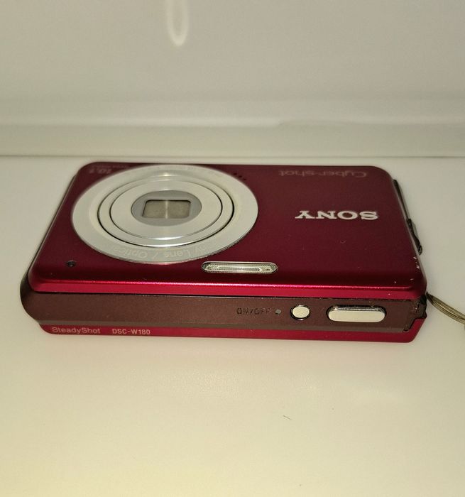 Sony Cyber-shot DSC-W180 компактен дигитален фотоапарат