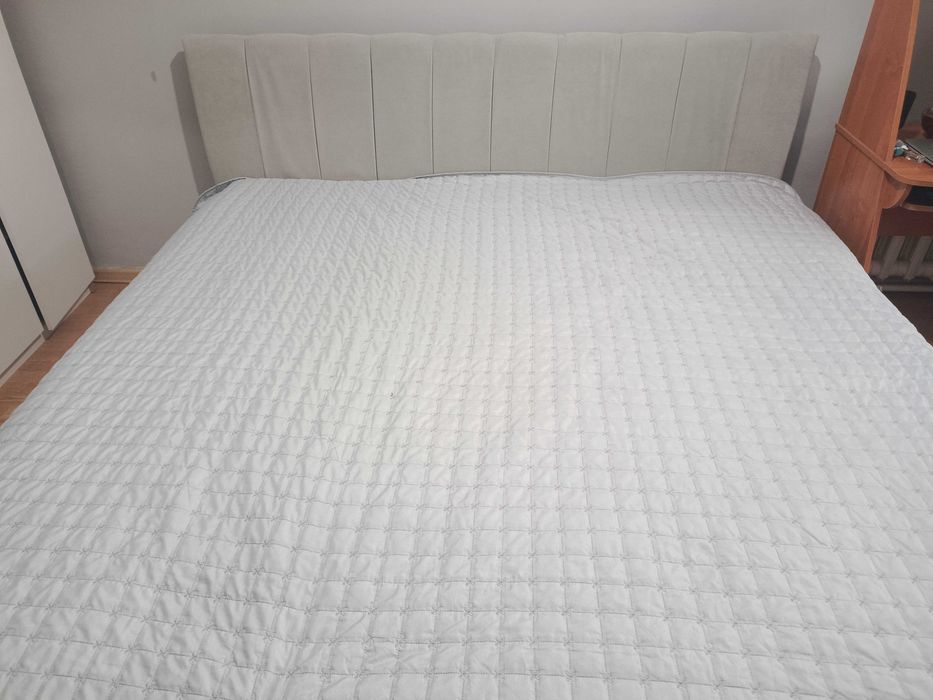 Продам кровать 200х200
