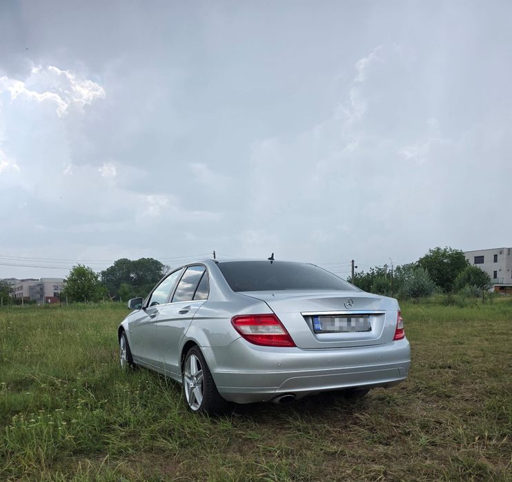 MERCEDES-BENZ C-Class 2010 — imagine 3