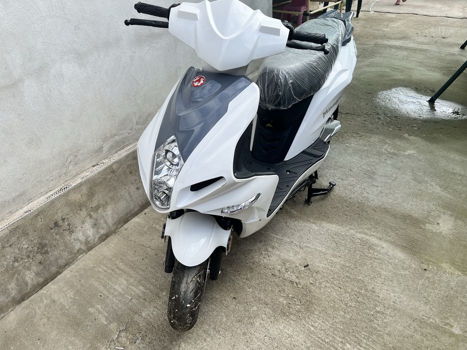 Vand scuter Mirage electric