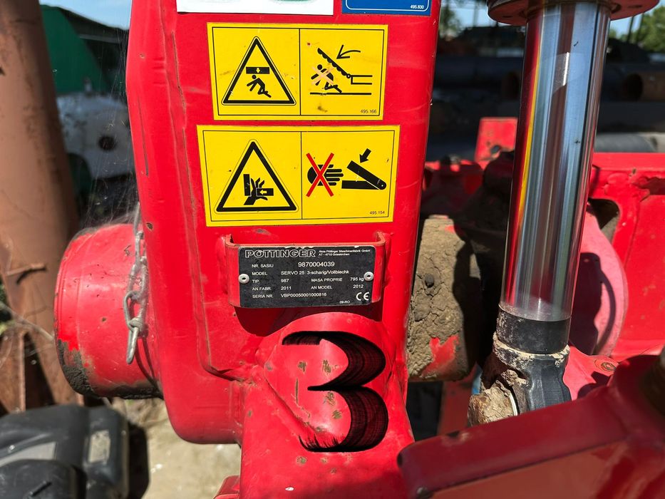 Utilaj agricol de vanzare plug pottinger