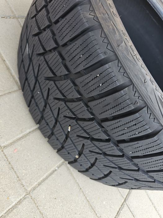 245 /40 R19 M+S  Radar Dimax Alpine [4buc]