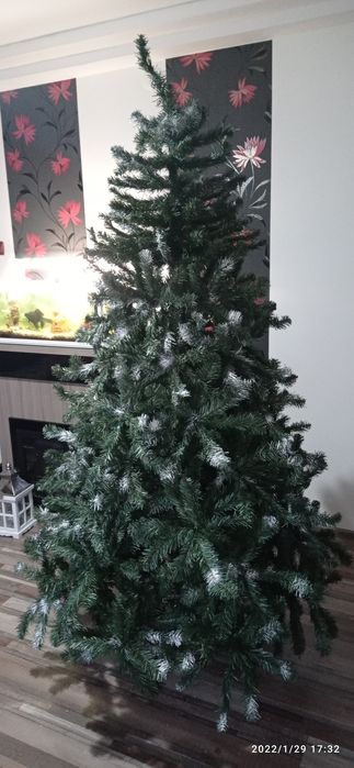 Brad De Crăciun Artificial Înălțime 2,10cm