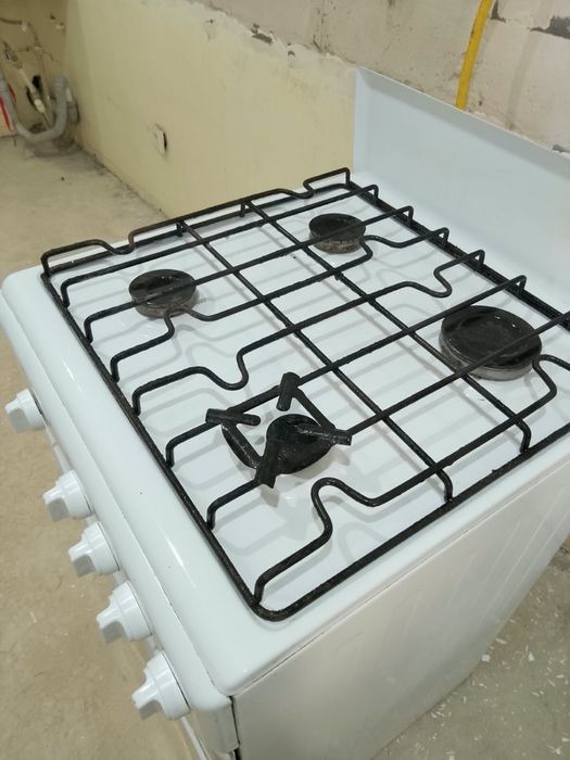 Продается газовая духовка Лада