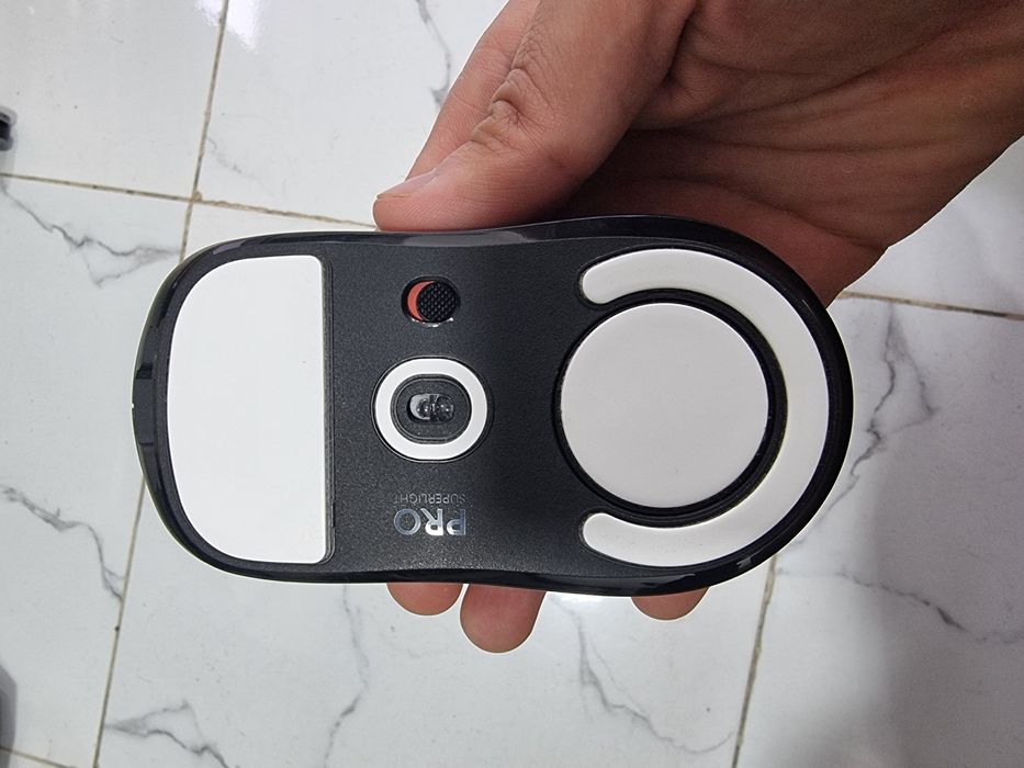 Logitech superlight mishka sotiladi