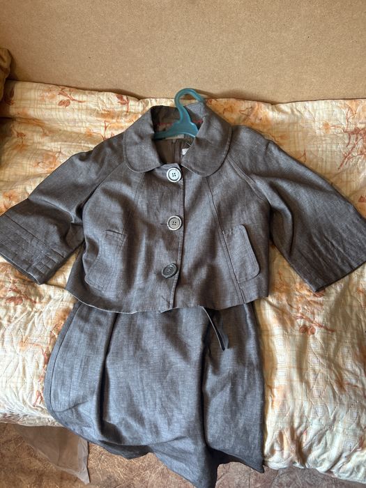 Костюм двойка, платье+пиджак 44р , 1000