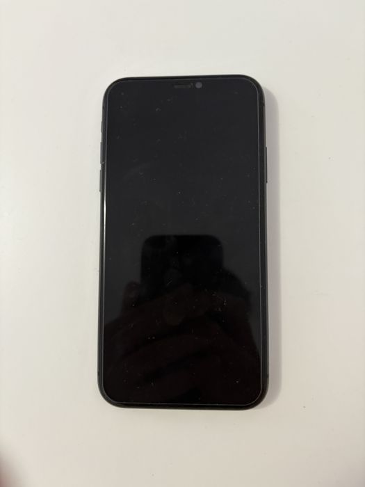 iPhone 11 ,64 Gb,Negru