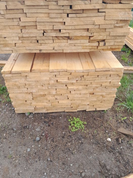 Vând cherestea rășinoase