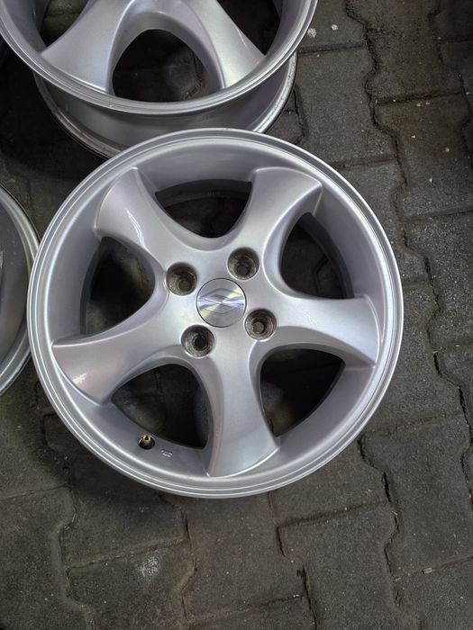 Jante Al R15 Suzuki Swift, Ignis, Hyundai i10, I20, Toyota Aygo, Yaris