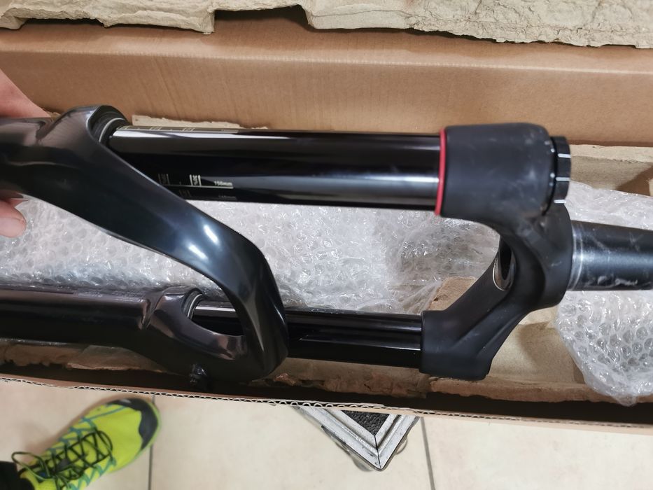 Rockshox lyric select +