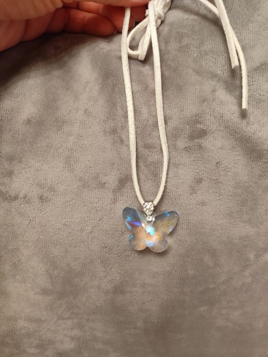 Подвеска бабочка