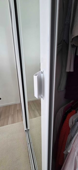 Usi de dulap cu oglinda