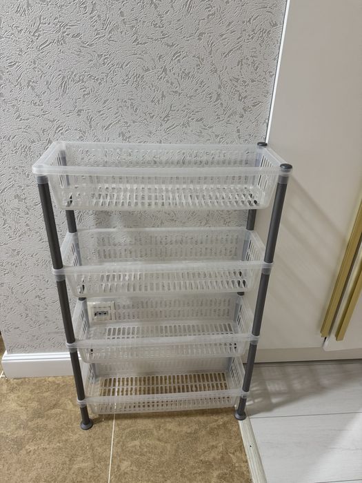 Продам полочки для ванны