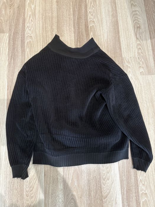 Тънко зимно яке.