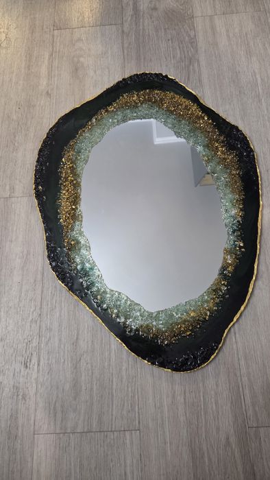 Зеркало ручной работы