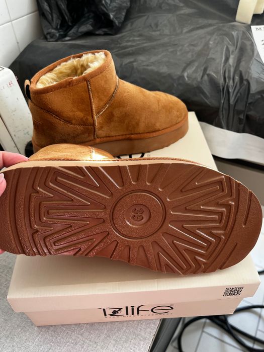 Нови топли пухени боти