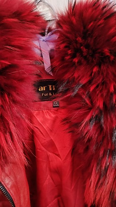 Дамско кожено яке с естествен косъм