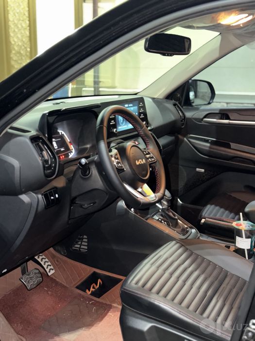 Kia sonet full avtomat