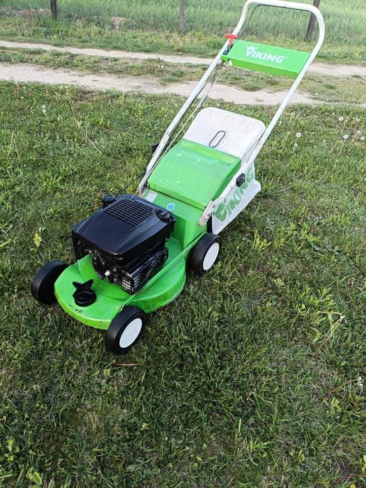 Masina iarba / gazon