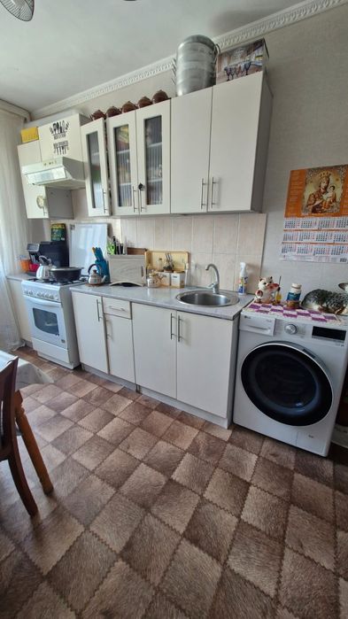 Продам 2комн квартиру.