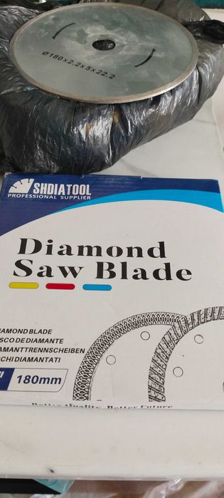 Алмазная коронка новая