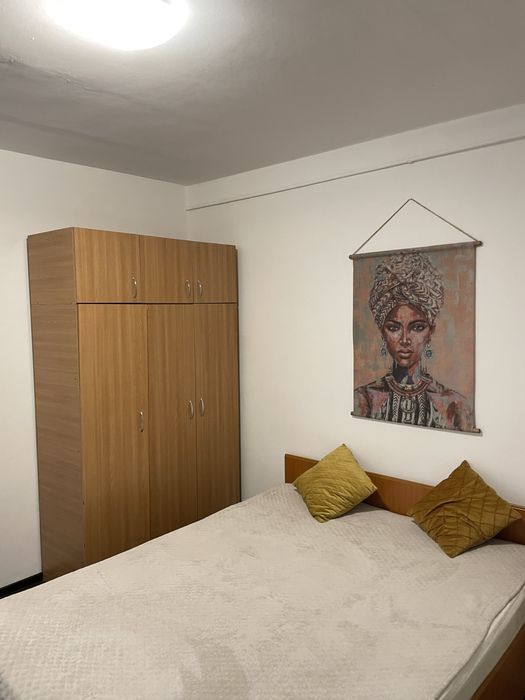 Vand apartament 2 camere zona Palas Moll