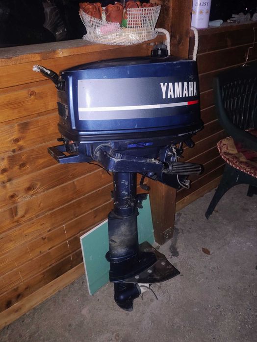 Motor barca yamaha 5cp