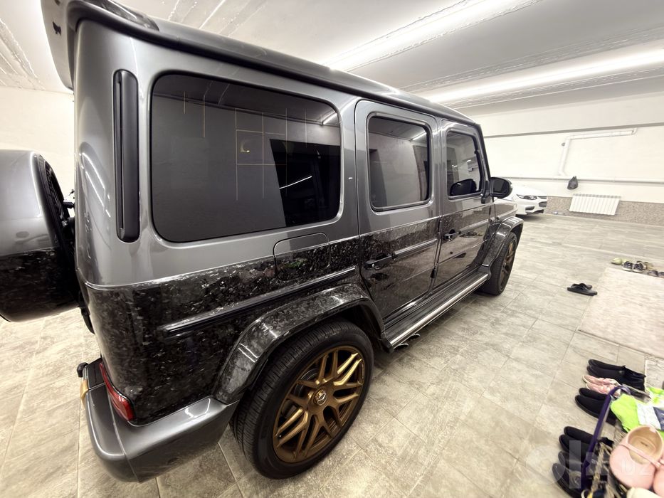 Mercedes benz g63 god 2024 probeg 17000