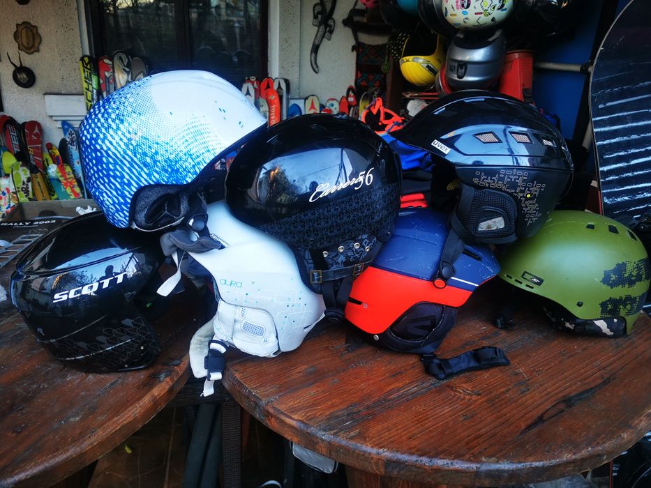 Vand casca casti in stare foarte buna