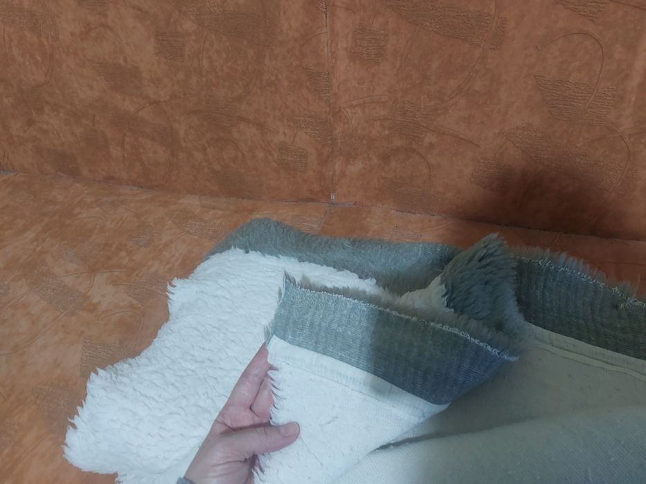 Set 2 cuverturi 150x240 cm și 260
~260 x310